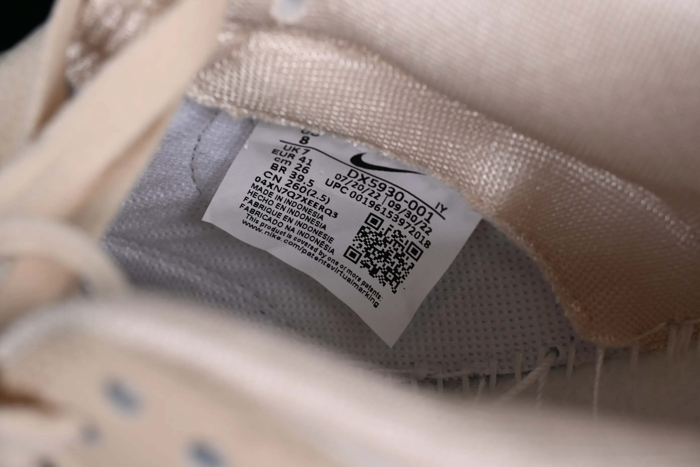 All categories Nk SB Dunk series Nk SB Dunk Low low-top sneakers K version Nk Dunk Low beige gold hook SB low-top sports and leisure sneakers DX5930-001